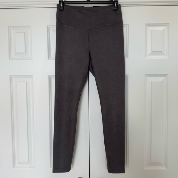 WHBM Ult Faux-Suede Runway Leggings NWT Women’s Size 12 Stormy Gray - Picture 14 of 15